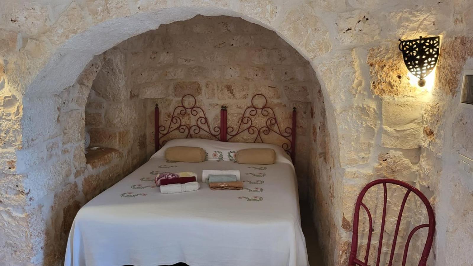 Trulli Di Ivana Ostuni Exterior foto