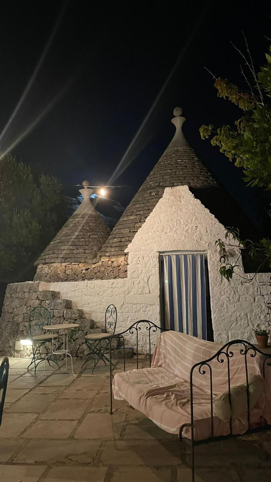 Trulli Di Ivana Ostuni Quarto foto