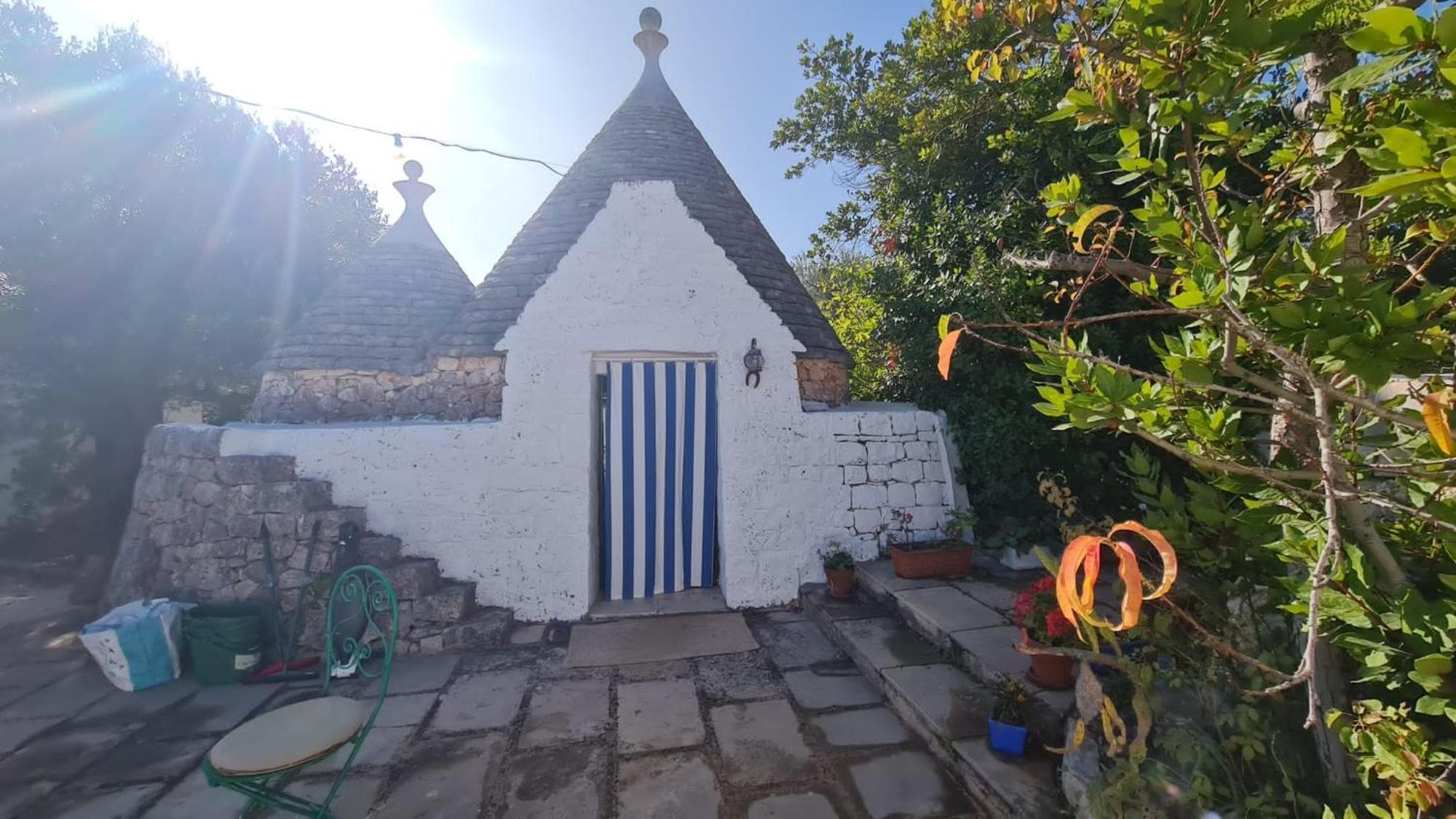 Trulli Di Ivana Ostuni Quarto foto
